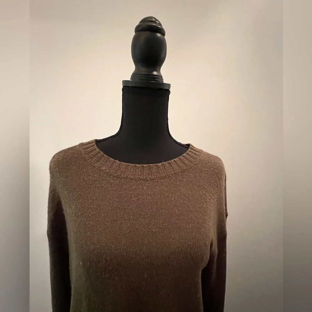 J. Crew Green Sweater - Picture 2 of 7